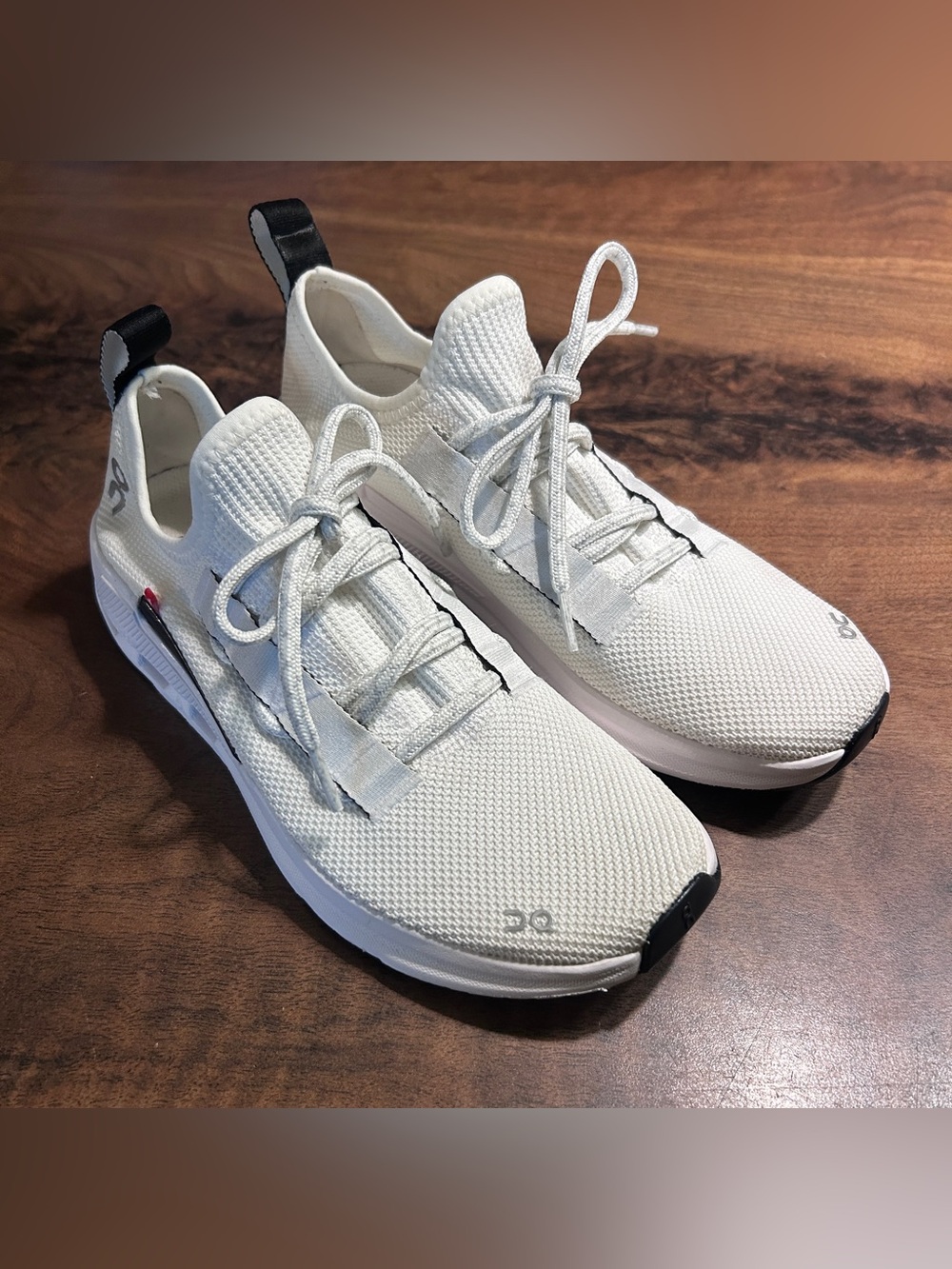 ON Cloudeasy Cyclon Swiss Performance Running Shoes